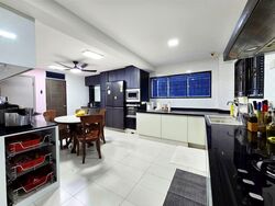 Sembawang Hills Estate (D20), Terrace #543473671